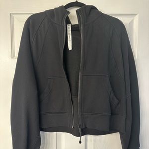 Black lululemon scuba